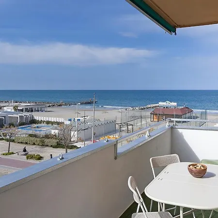 Crima Leda Luxury Daire Misano Adriatico