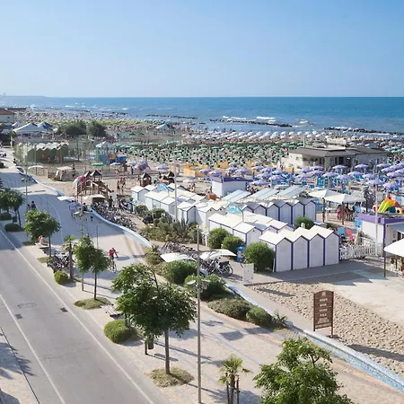 公寓 Crima Leda Luxury *